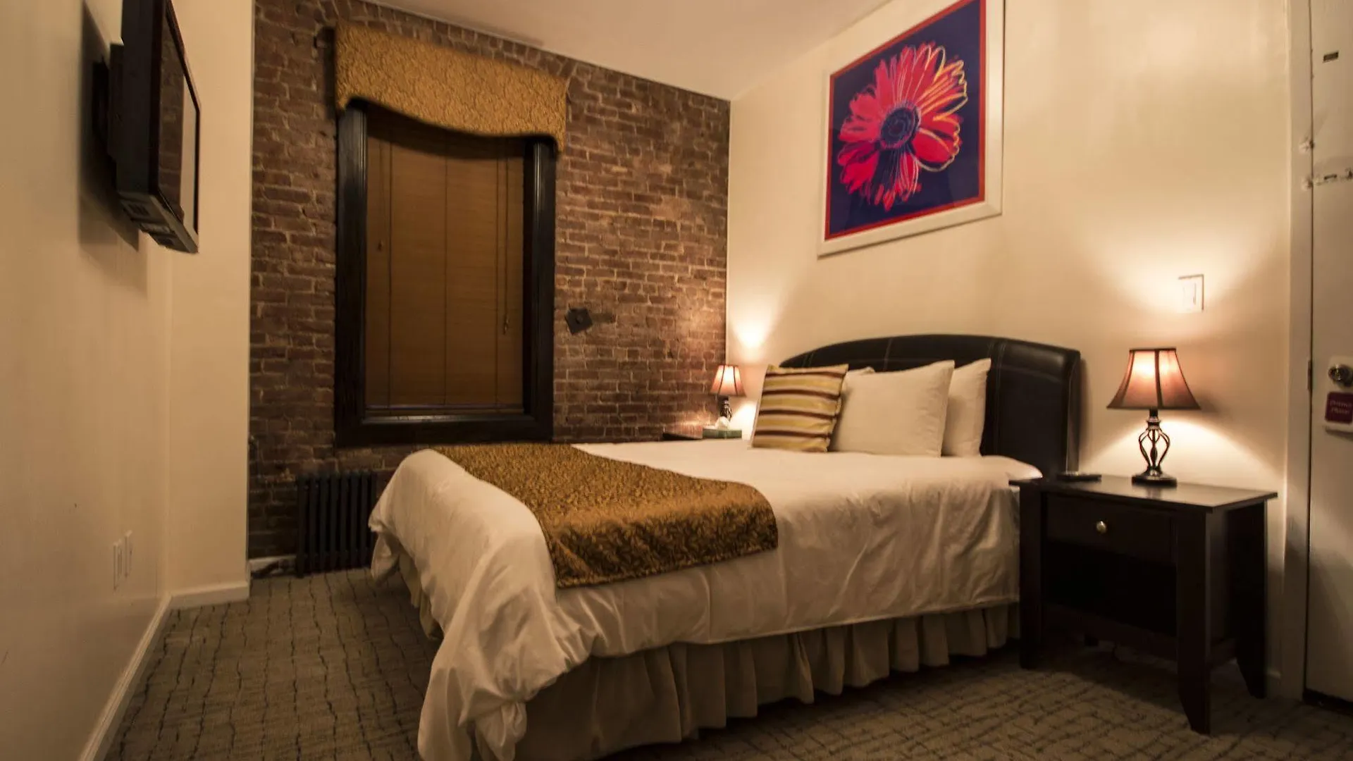 Royal Park Hotel New York 0*,